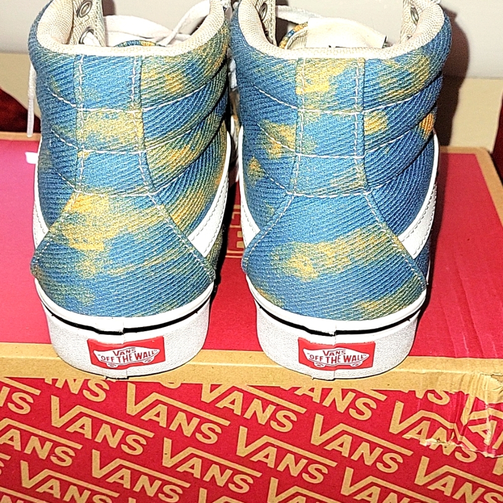 VANS - Picture 5 of 5